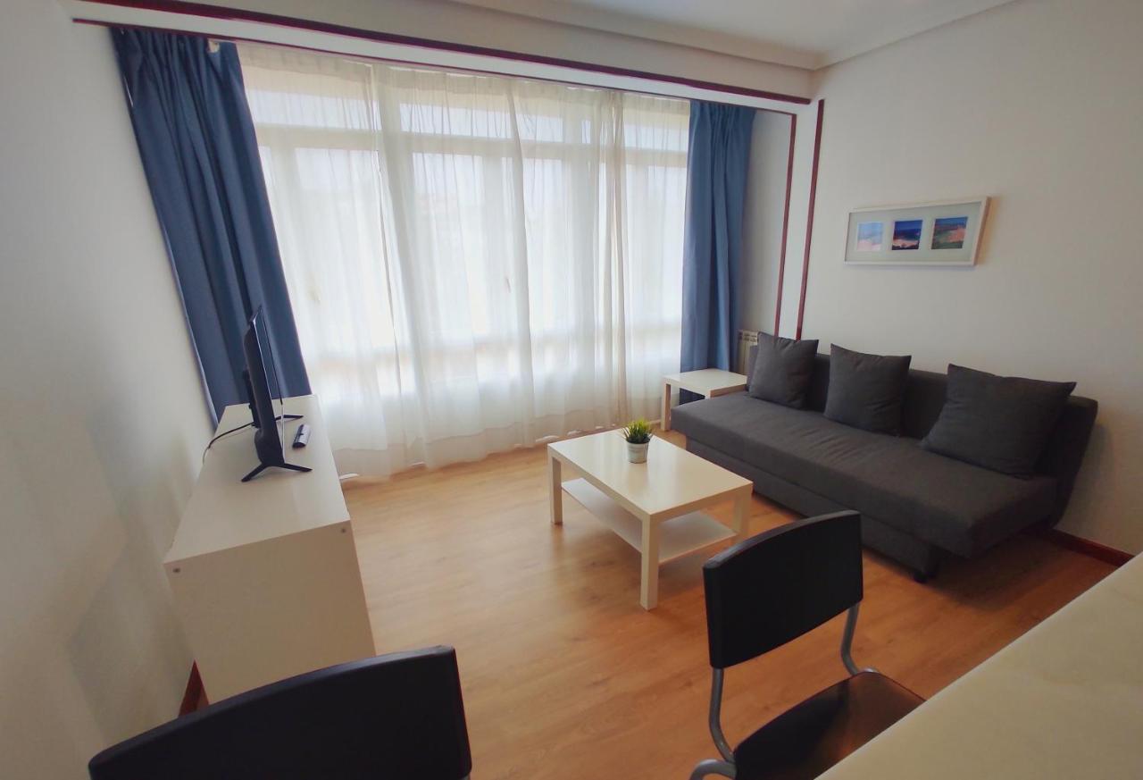 לאנס Apartamentos El Jornu מראה חיצוני תמונה