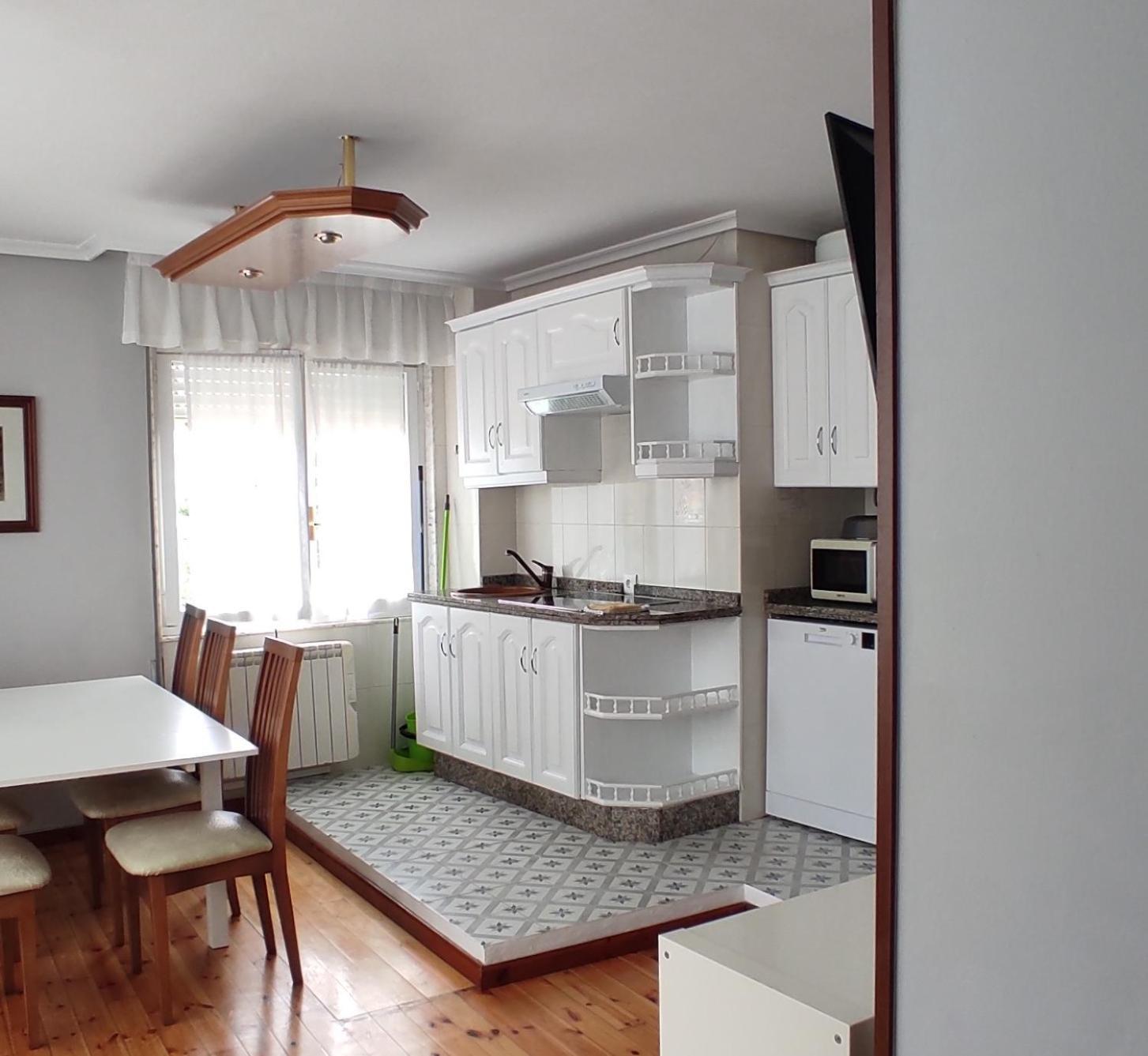לאנס Apartamentos El Jornu מראה חיצוני תמונה